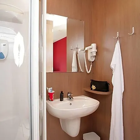 מוטל Nibelungenmotel Pöchlarn